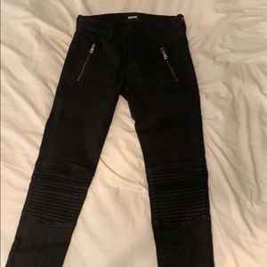 Size 25 Black Hudson Motto Jeans